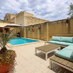 Superb Maltese Farmhouse With Private Pool Victoria