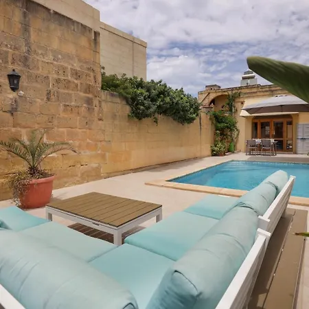 Villa Superb Maltese Farmhouse With Private Pool Victoria