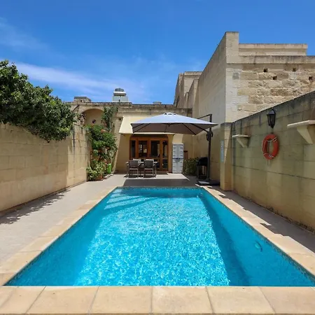 Superb Maltese Farmhouse With Private Pool Villa Victoria