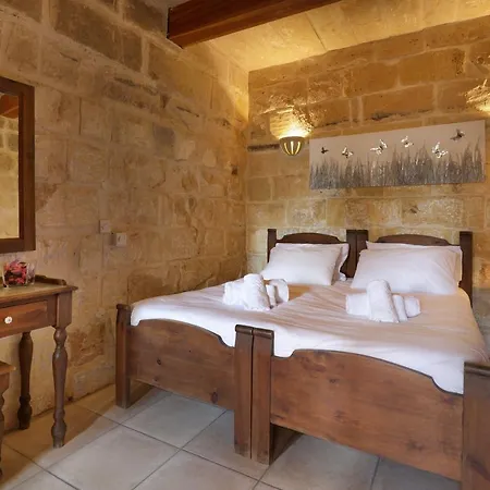 Villa Superb Maltese Farmhouse With Private Pool Victoria