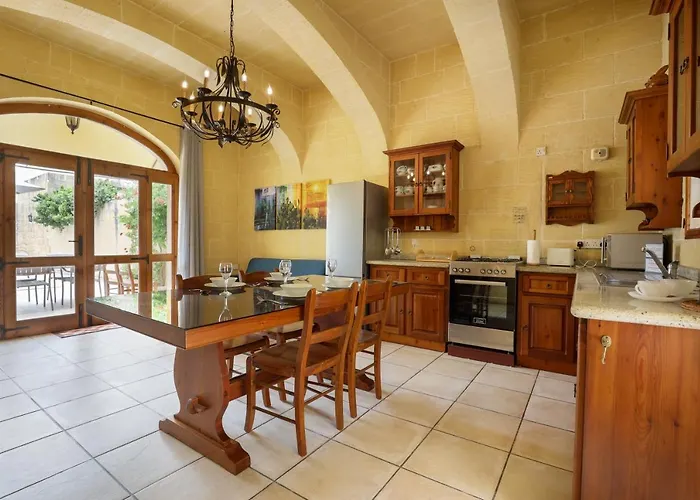 Superb Maltese Farmhouse With Private Pool Vilă *