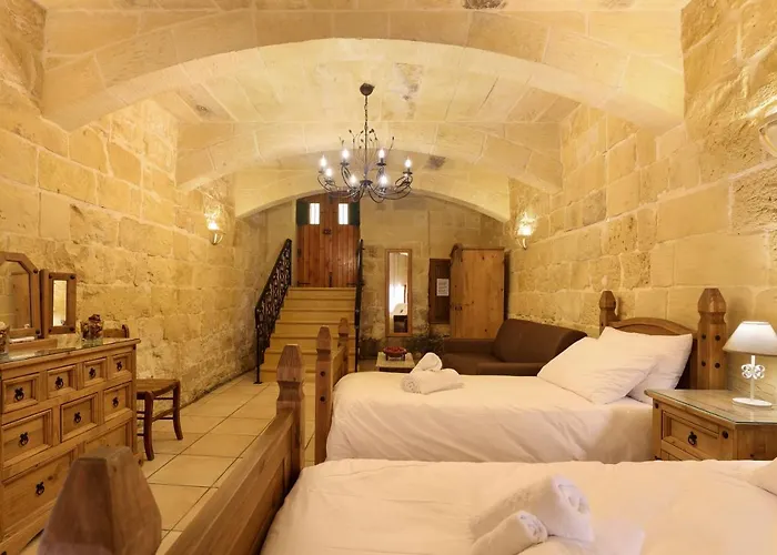 Vila Superb Maltese Farmhouse With Private Pool Victoria